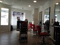 Negocio Charo Mena Salón De Belleza Y Peluquería